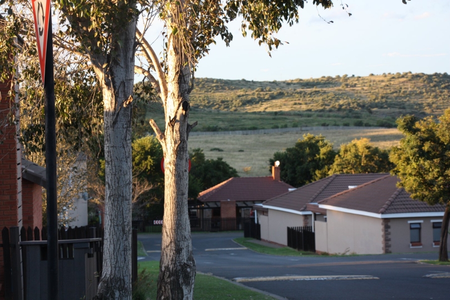 2 Bedroom Property for Sale in Hillside Free State